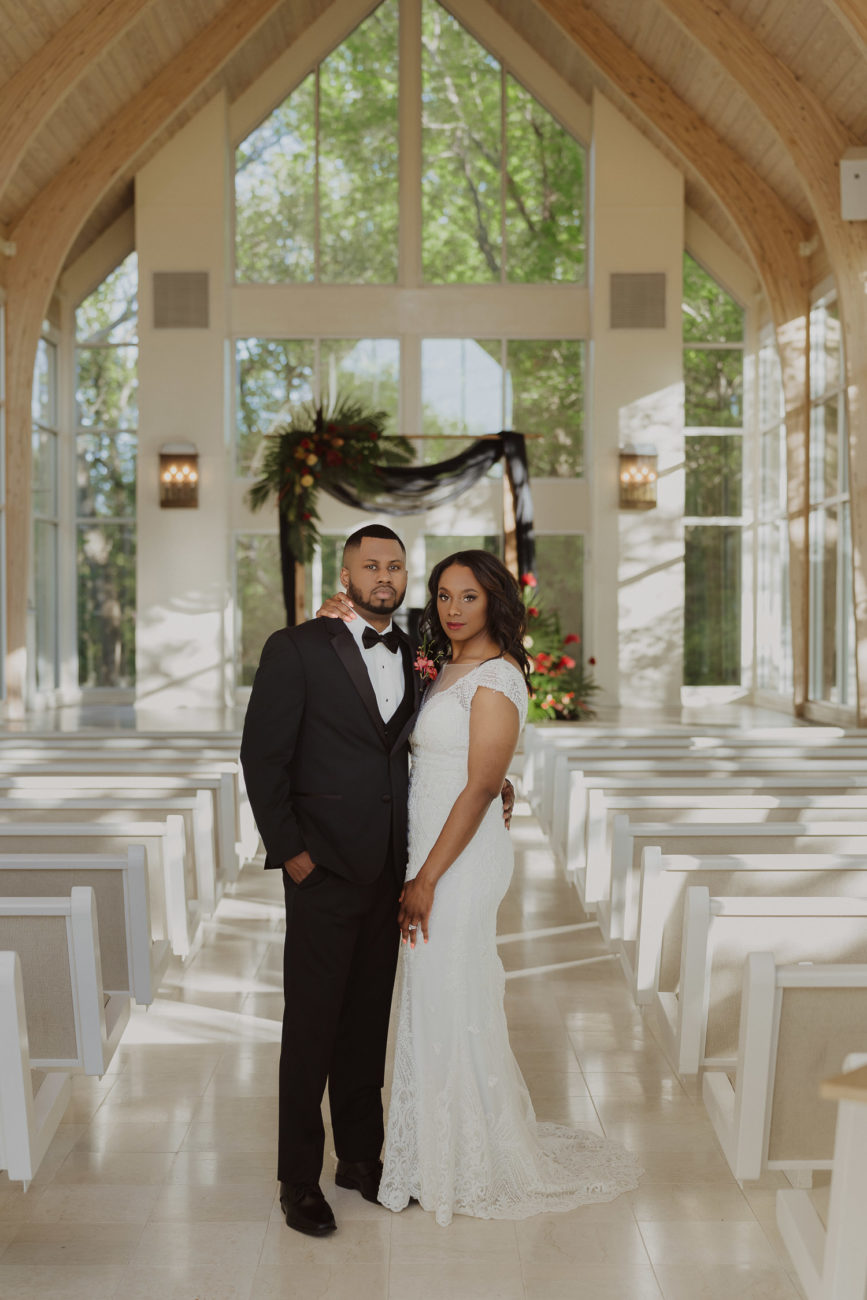 Download Luxury Tropic Wedding Glass Chapel Jordan Taylor Photography